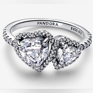 Authentic NEW Pandora Sparkling Halo Hearts Ring S925ALE CZ